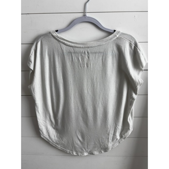 NIKE "LIVE FAST KICK A**" ATHLETIC CUT WHITE GRAPHIC TEE SZ M 0386 - Picture 7 of 7